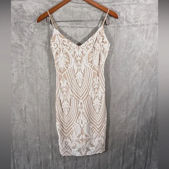 Windsor Nude White Sequin Bodycon Mini Dress Small - Picture 3 of 11